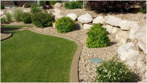 Luxury Outdoor Living Works Best When the Entire Site Is Treated as One System